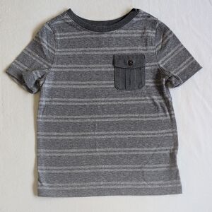 old navy gray striped short sleeve pocket t-shirt 4T toddler boys